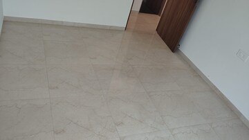 Room in 2 BHK Apartment at Sonam Indradhanush, Kashimira – for Sale