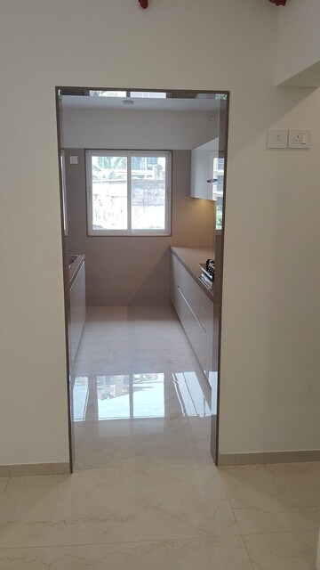 Room in 2 BHK Apartment at Sonam Indradhanush, Kashimira – for Sale