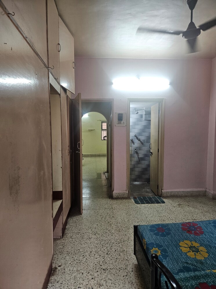 Room, yorkdale-society 2 Bedroom 1000 Sq.Ft. Apartment In Erandwane Pune 7310285