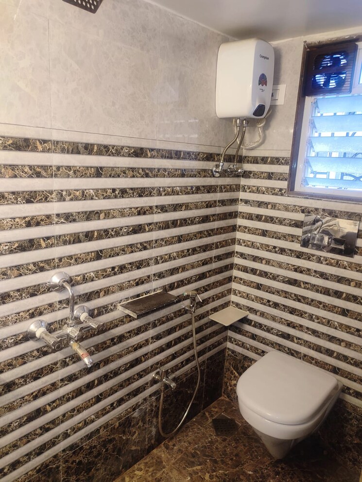 Bathroom, sanghvi-chandan-valley 2 Bedroom 820 Sq.Ft. Apartment In Mira Road Mumbai 7310304