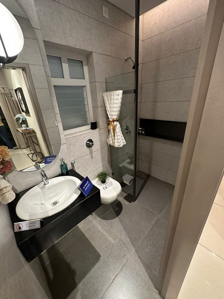 Bathroom, provident-palmvista 2 Bedroom 685 Sq.Ft. Apartment In Daighar Gaon Thane 7310403