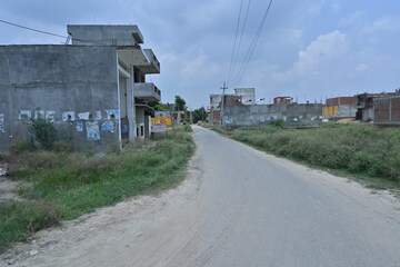  Plot – Exterior View View at Star City, Alambagh - for Sale