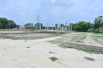  Plot For Sale in Star City, Alambagh