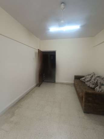 1 BHK Apartment For Rent in Alica Nagar CHS Kandivali East Mumbai  7310955