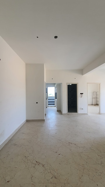 Room in 2 BHK Apartment at Ameenpur – for Sale