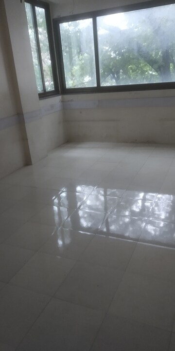 Room in 4 BHK Apartment at Marvel Ritz, Hadapsar – for Sale