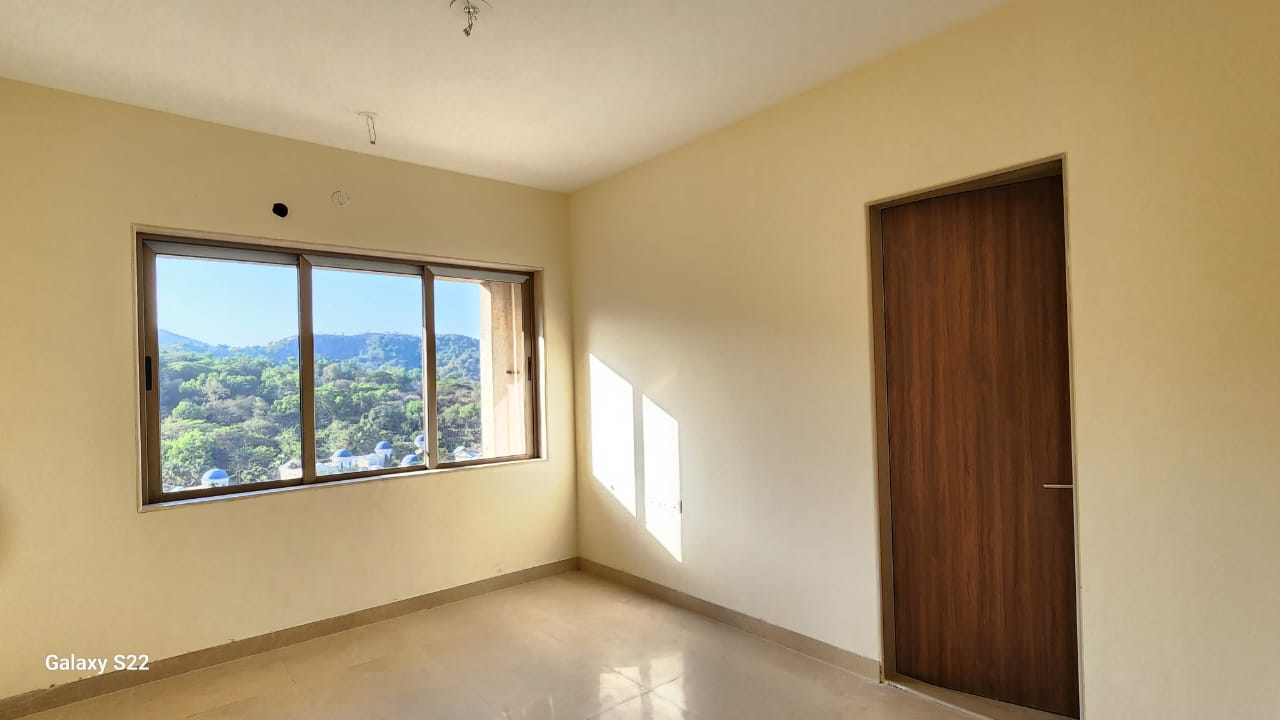 2 BHK Apartment For Resale in Raymond Ten X Era Pokhran Road No 1 Thane  7311293