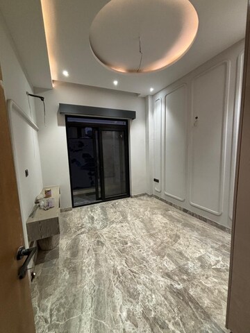 Room in 3 BHK Builder Floor at Kirti Nagar – for Sale