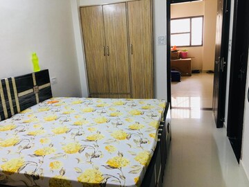 Bedroom in 1 BHK Builder Floor at Sector 40 – for Rent