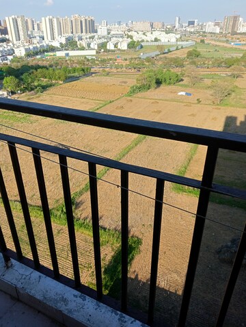 1.5 BHK Apartment – Exterior View View at Sector 81a - for Sale