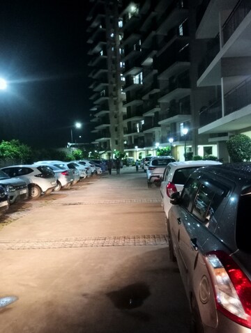 Parking in 2.5 BHK Apartment at Signature Global Synera, Sector 81 – for Sale