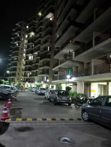 Parking in 2.5 BHK Apartment at Signature Global Synera, Sector 81 – for Sale