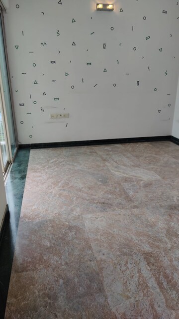 Room in 3 BHK Apartment at Hiranandani Gardens Eldora, Powai – for Sale