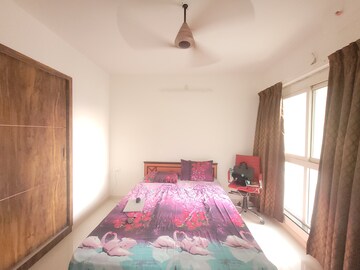 1.5 BHK Apartment For Sale in Godrej Emerald, Ghodbunder Road