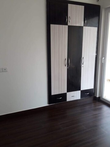 Room in 2.5 BHK Apartment at Ansal Royal Heritage, Sector 70 – for Sale