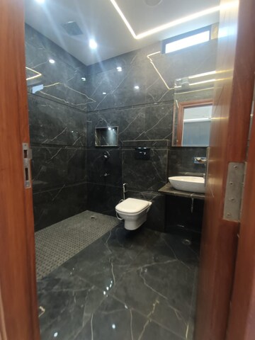 Bathroom in 3 BHK Builder Floor at Dlf Phase I – for Sale