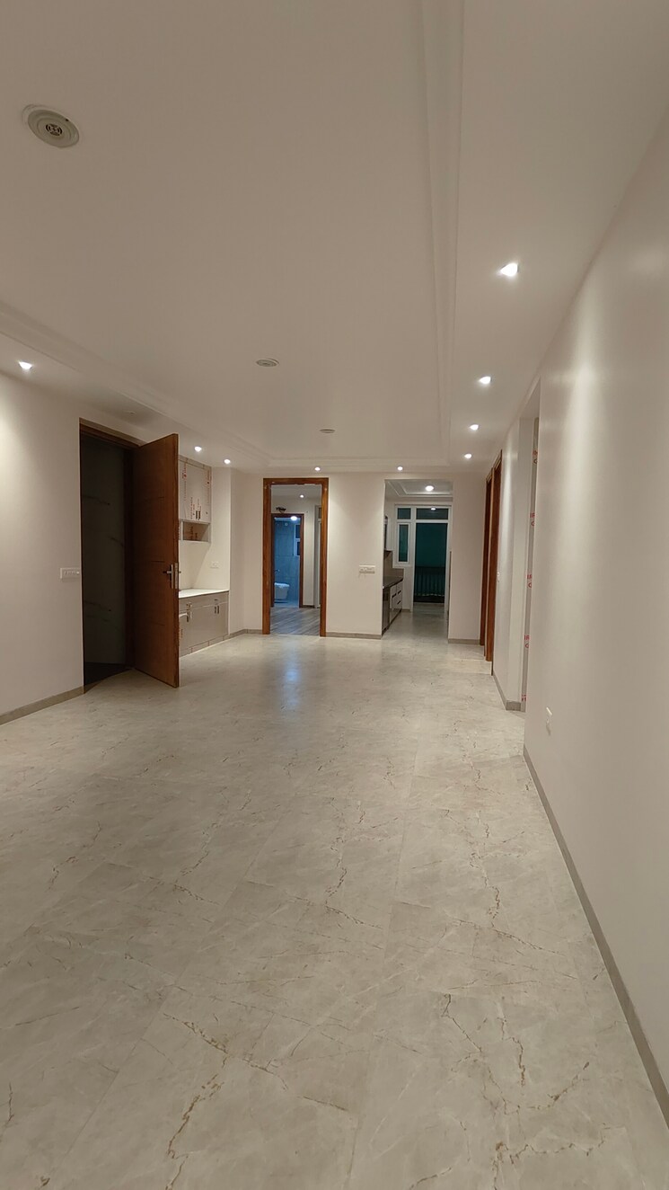 Living Room, pakhowal road 3 Bedroom 2480 Sq.Ft. Apartment In Pakhowal Road Ludhiana 7312695