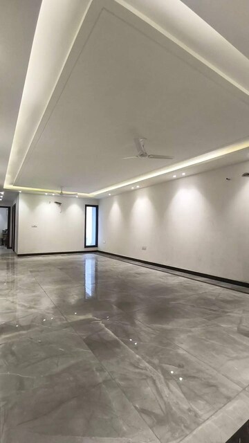 4 BHK Builder Floor For Sale in Green Fields Colony