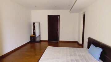 Room in 4 BHK Villa at Prestige Golfshire, Nandi Hills – for Rent