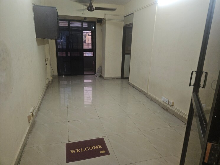 Room, om-sai-chs-kharghar 1 Bedroom 650 Sq.Ft. Apartment In Kharghar Sector 12 Navi Mumbai 7312925