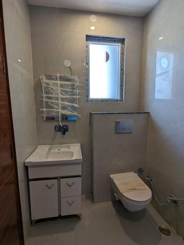 Bathroom in 3 BHK Builder Floor at Green Fields Colony – for Sale