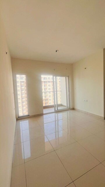 Room in 3 BHK Apartment at Provident Park Square, Kanakapura Road – for Sale