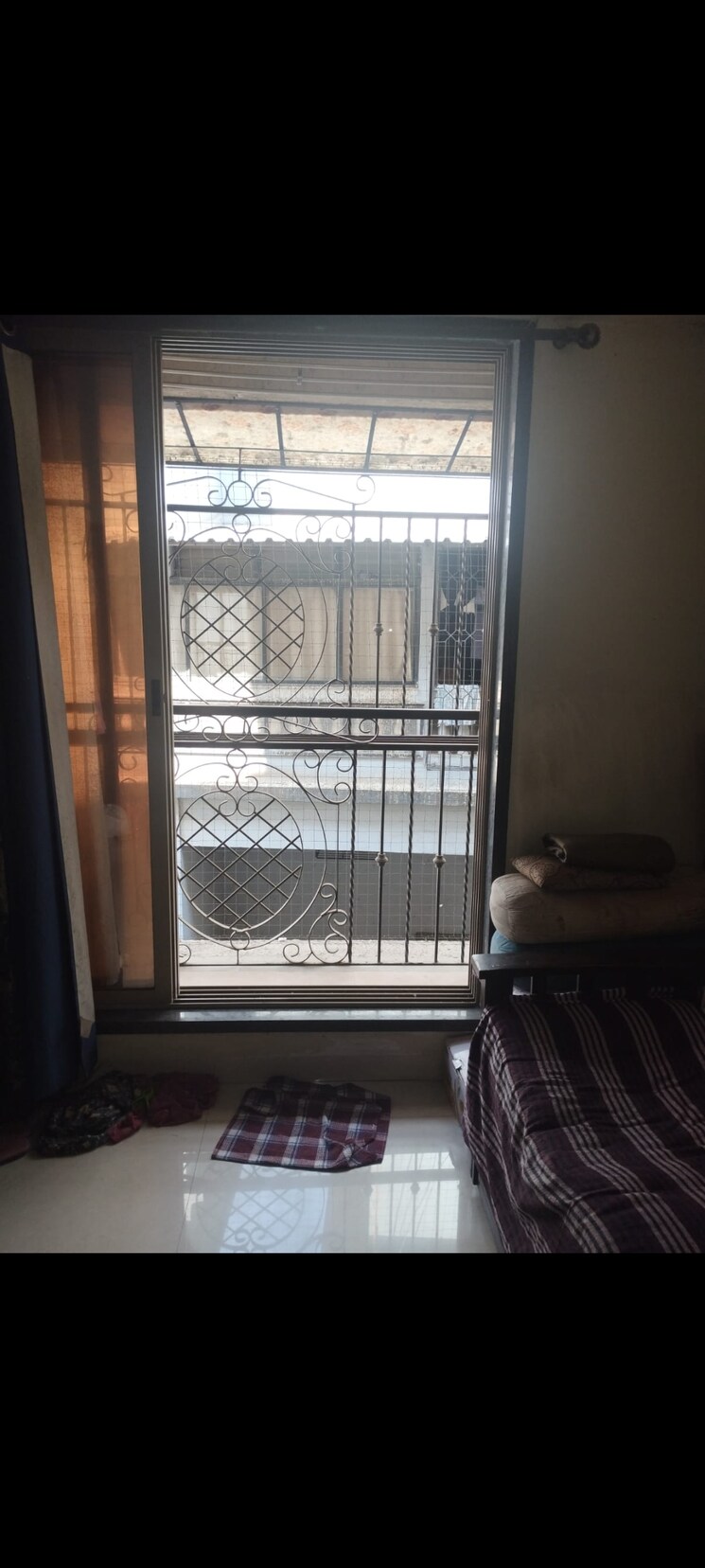 Living Room, saraswati-apartment-jambli-naka 1 Bedroom 300 Sq.Ft. Apartment In Uthalsar Thane 7313543