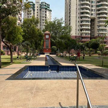3.5 BHK Apartment – Exterior View View at Unitech Palms, South City 1 - for Sale