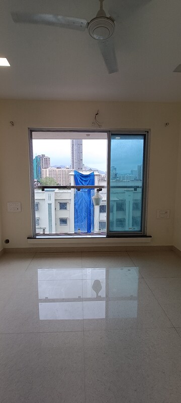 Room in 2 BHK Apartment at Shree Samruddhi Aishwarya Heights, Mulund East – for Sale