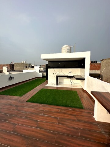 Kitchen in 4 BHK Independent House at Bhago Majra Road – for Sale