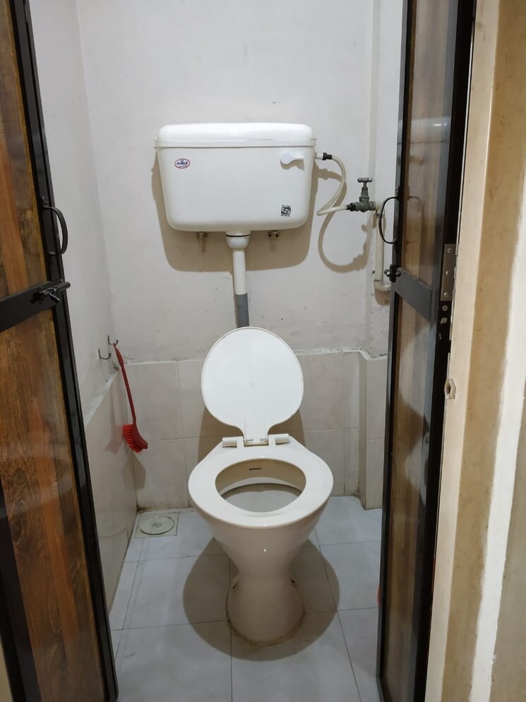 Bathroom, krishna-kunj-chs 1 Bedroom 900 Sq.Ft. Apartment In Vikhroli East Mumbai 7314114