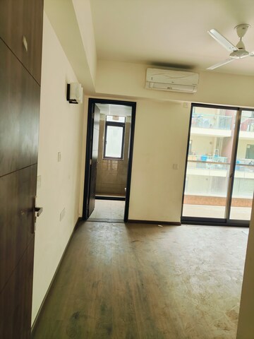 Room in 3 BHK Apartment at Adani Samsara Vilasa, Sector 63 – for Sale