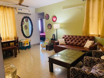 Living Room in 3 BHK Apartment at Unitech Horizon, Pi Greater Noida – for Sale