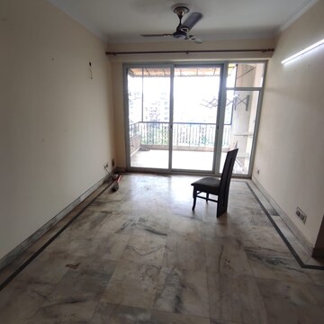 Room in 4 BHK Apartment at Sector 4, Dwarka – for Sale