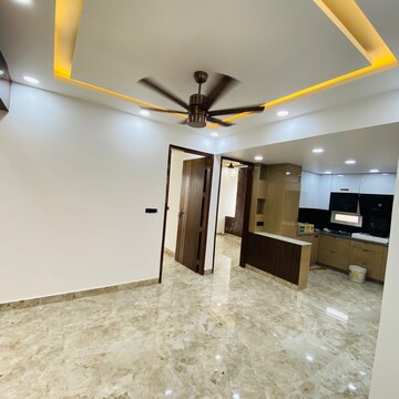 Room in 3.5 BHK Apartment at Sector 13 Dwarka – for Sale