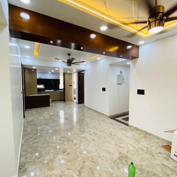 Room in 3.5 BHK Apartment at Sector 13 Dwarka – for Sale
