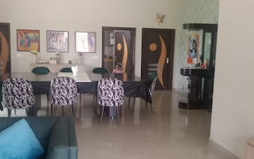 3 BHK Builder Floor For Sale in GLS South Avenue, Sector 92