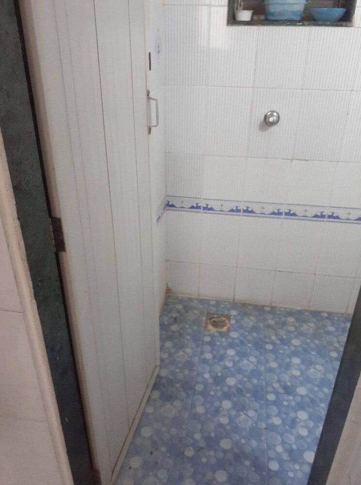 Bathroom, amrut-dhara-complex-chs 1 Bedroom 550 Sq.Ft. Apartment In Kharghar Navi Mumbai 7314503