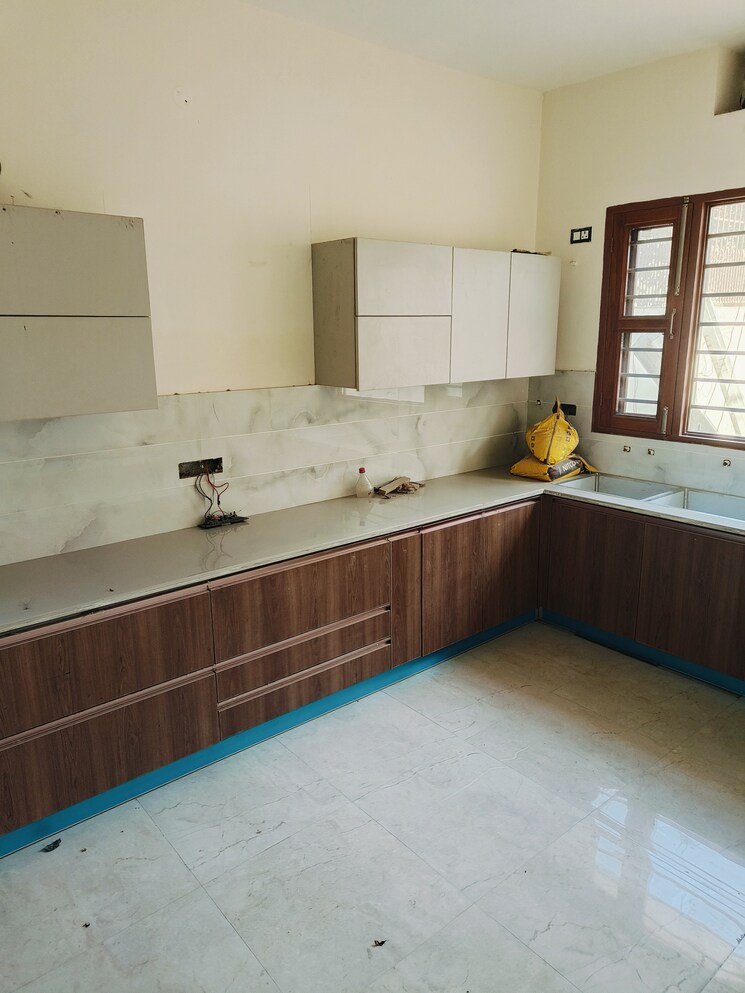 Kitchen, sector 104 5 Bedroom 4400 Sq.Ft. Independent House In Sector 104 Mohali 7314972