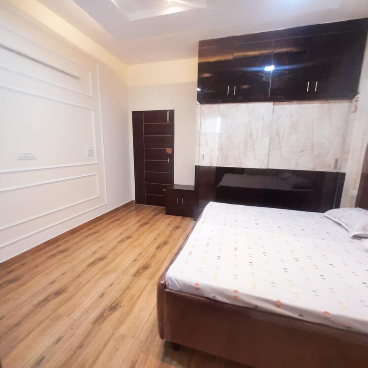 Room, sector 115 3 Bedroom 1400 Sq.Ft. Builder Floor In Sector 115 Mohali 7315016