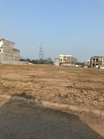  Plot For Sale in Sector 109