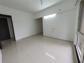 Room in 3 BHK Apartment at Kolte Patil Elburz Hills & Dales , Nibm – for Rent