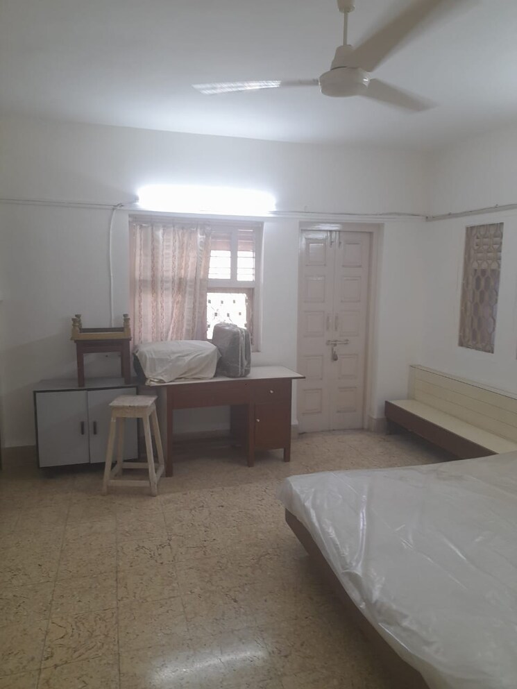 Living Room, model-town 4 Bedroom 2200 Sq.Ft. Villa In Andheri West Mumbai 7315416