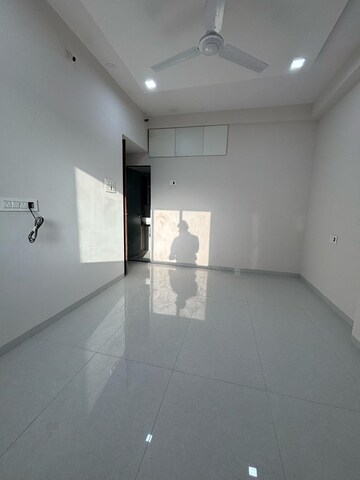 Room in 2 BHK Apartment at Narayan Bhoomi, Virar – for Sale