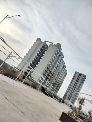 Master Plan in 4 BHK Apartment at Artique Uptown Skylla, International Airport Road – for Sale