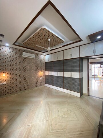 Bedroom in 5 BHK Independent House at Sector 123 – for Sale