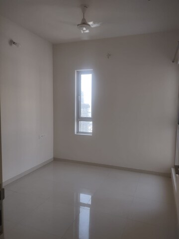 Room in 1 BHK Apartment at VTP Leonara, Mahalunge – for Sale