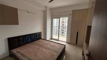 Room in 2 BHK Apartment at Gulshan Botnia, Sector 144 – for Sale
