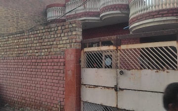 2 BHK Independent House For Sale in Basant Vihar