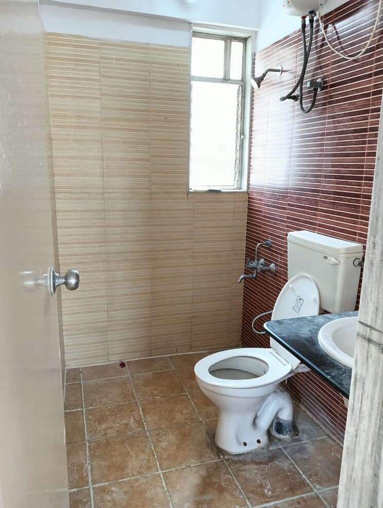 Bathroom, lotus-apartment 1 Bedroom 630 Sq.Ft. Apartment In Kondhwa Pune 7316728